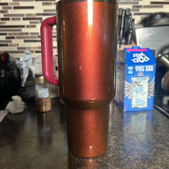 Stanley Shimmering Copper Tumbler with Bold Red Handle - Picture 2 of 5